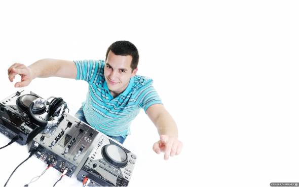 DJ on a white background предпросмотр
